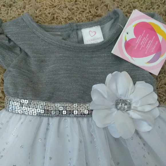 Youngland Baby 2 piece outfit - Picture 2 of 3